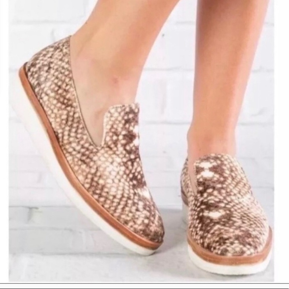 Free People snake eyes loafer
